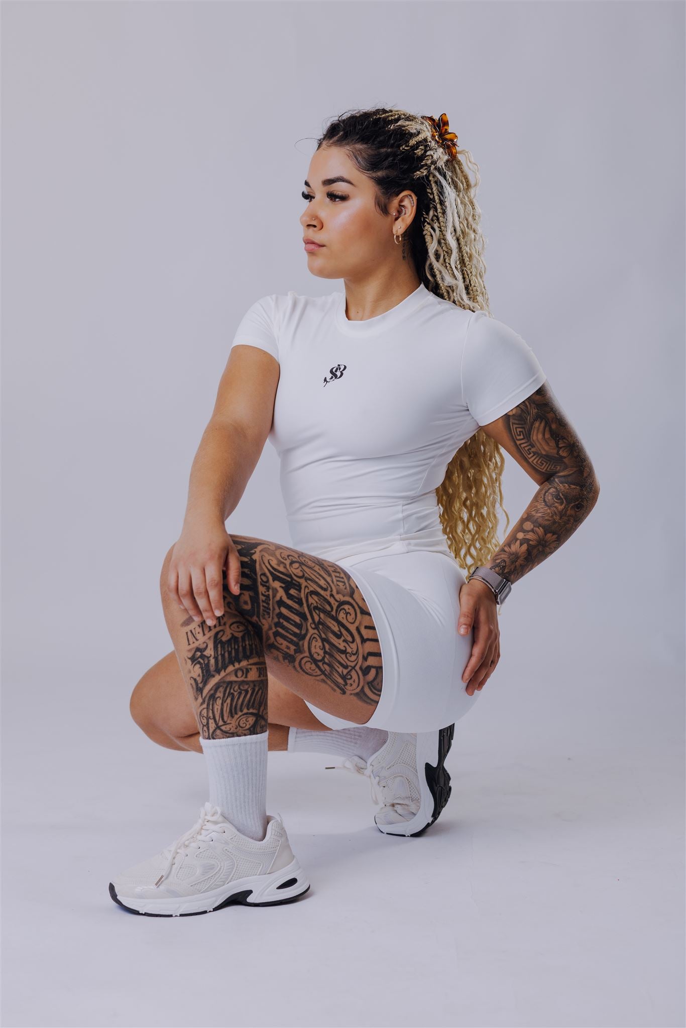 White Active Lounge Set – Stretch Shirt & Matching Shorts